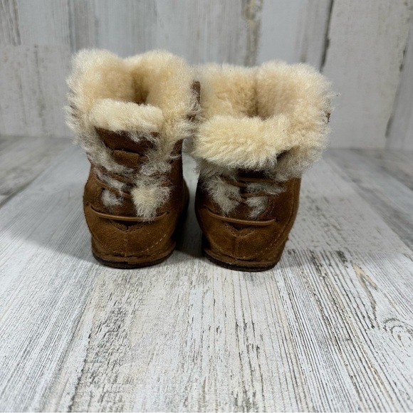 UGG Boo Bootie Baby Boots Chestnut Brown Shearling Cuff Lace #134 - Picture 7 of 11